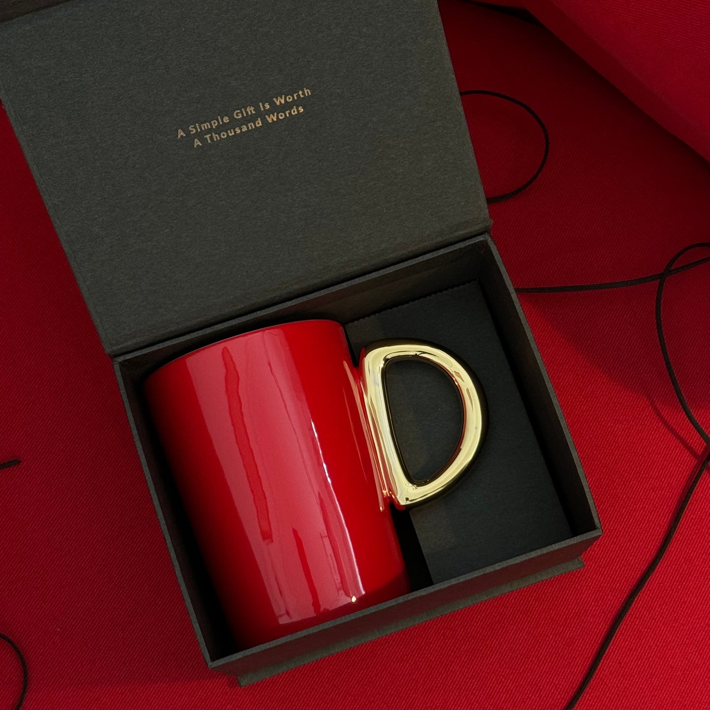 Stan&Co 15 OZ LETTER MUG 1.0 LUSTER RED|CERAMIC