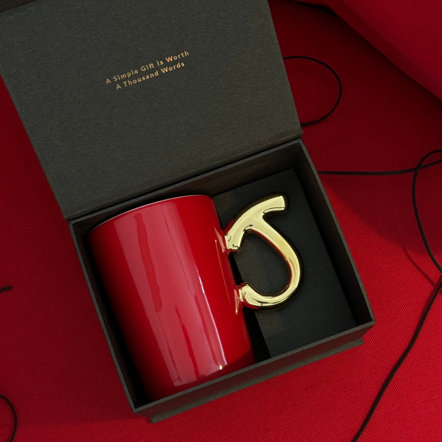 Stan&Co 15 OZ LETTER MUG 1.0 LUSTER RED|CERAMIC