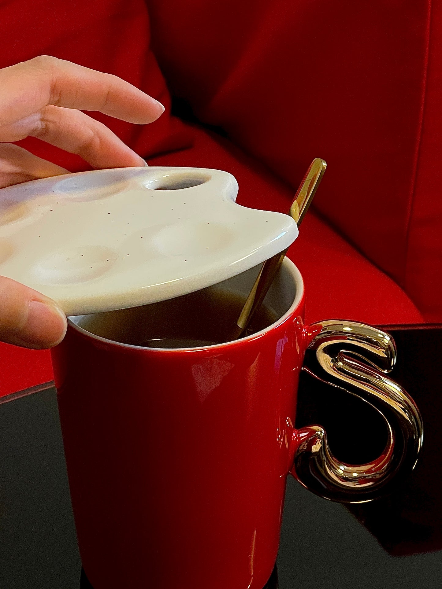 Stan&Co 15 OZ LETTER MUG 1.0 LUSTER RED|CERAMIC